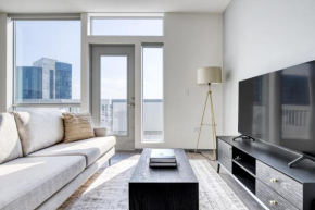 Logan Sq 2BR w Roof Gym 1 block to L CHI-480